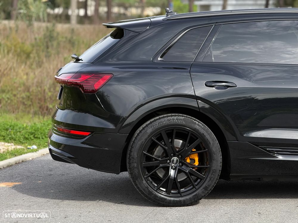 Audi e-tron 55 quattro S line - 10