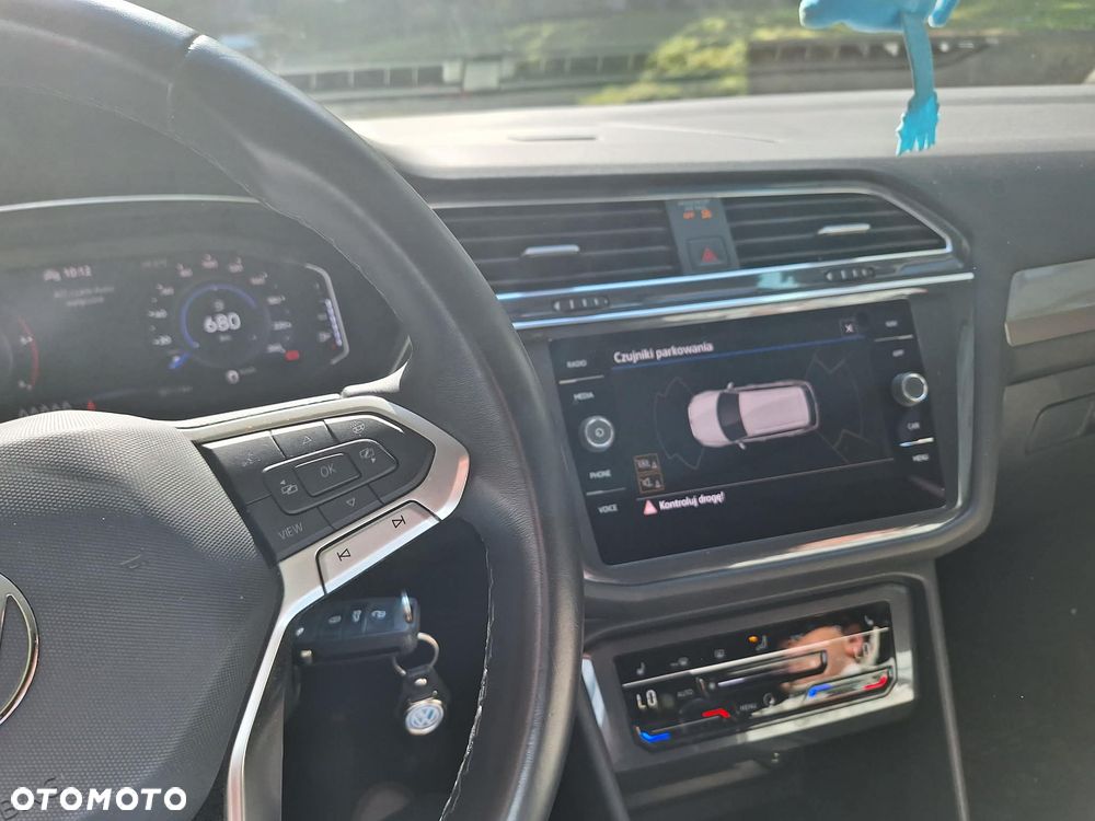 Volkswagen Tiguan - 4