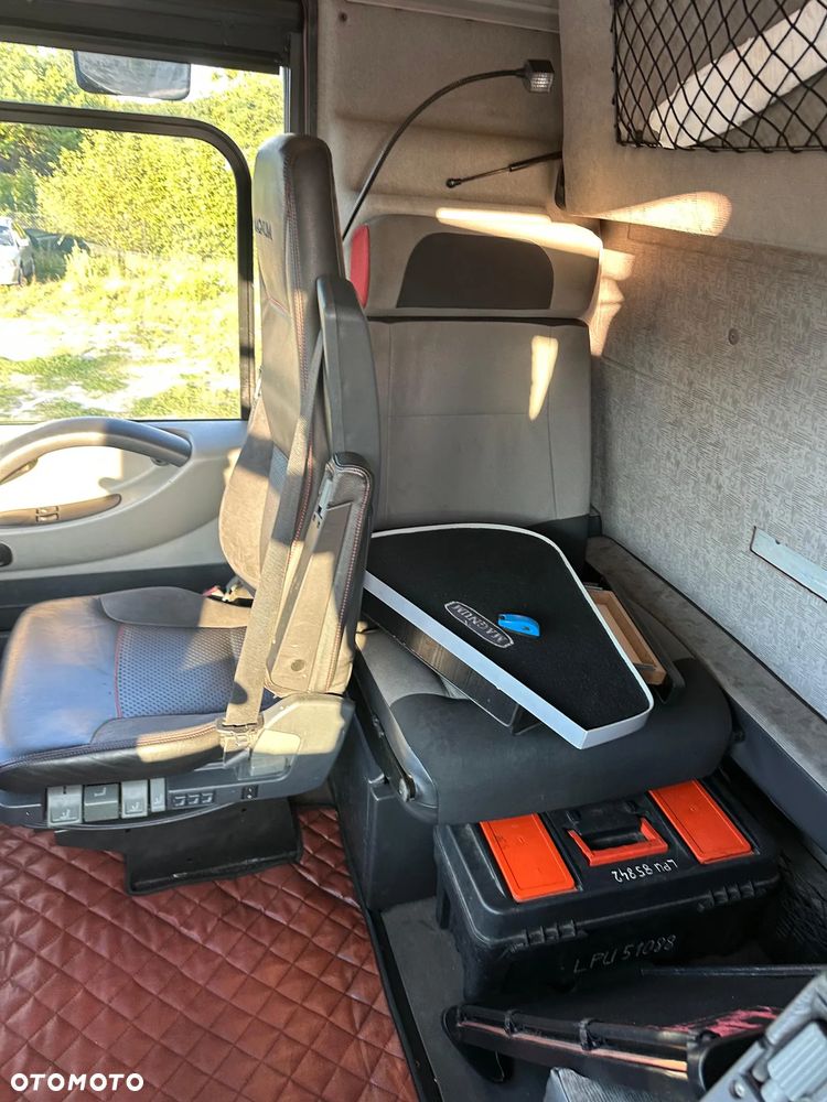 Renault MAGNUM - 23