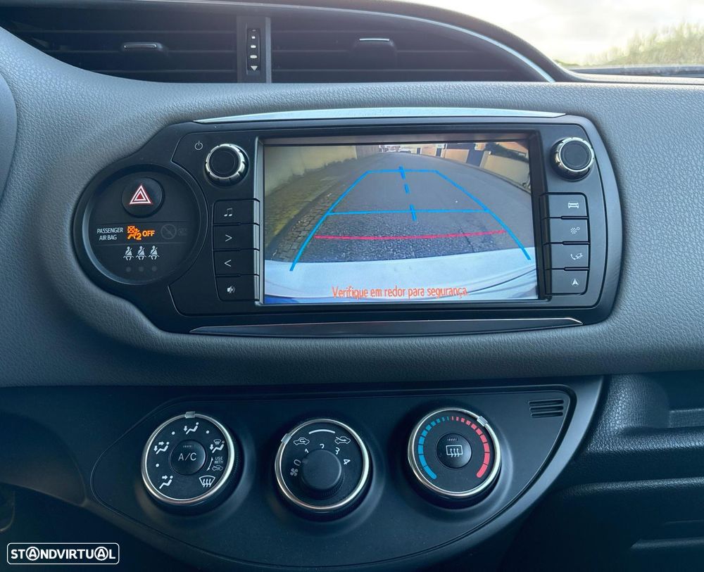 Toyota Yaris 1.0 VVT-i Comfort +PS Style+P.Techno - 8