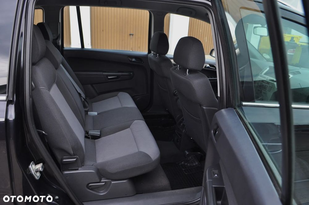 Opel Zafira 1.9 CDTI Edition Plus - 29