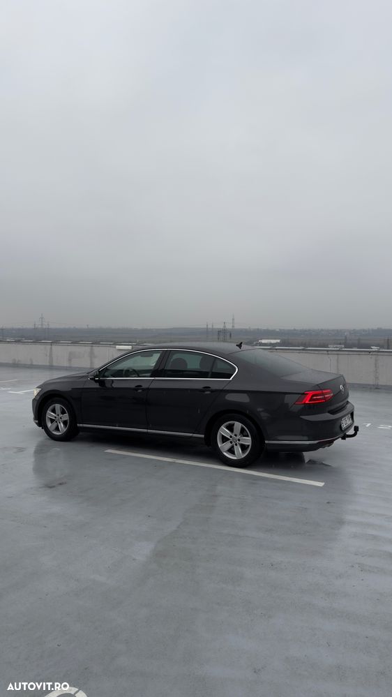 Volkswagen Passat 2.0 TDI SCR DSG (BlueM Tech) Highline - 9