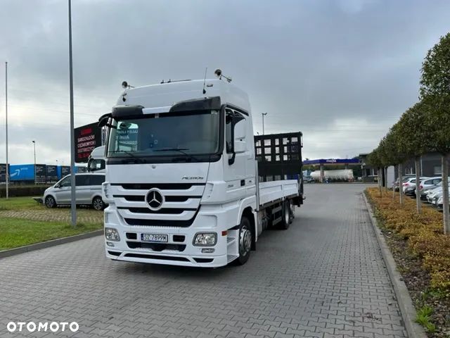 Mercedes-Benz 2544 - 1