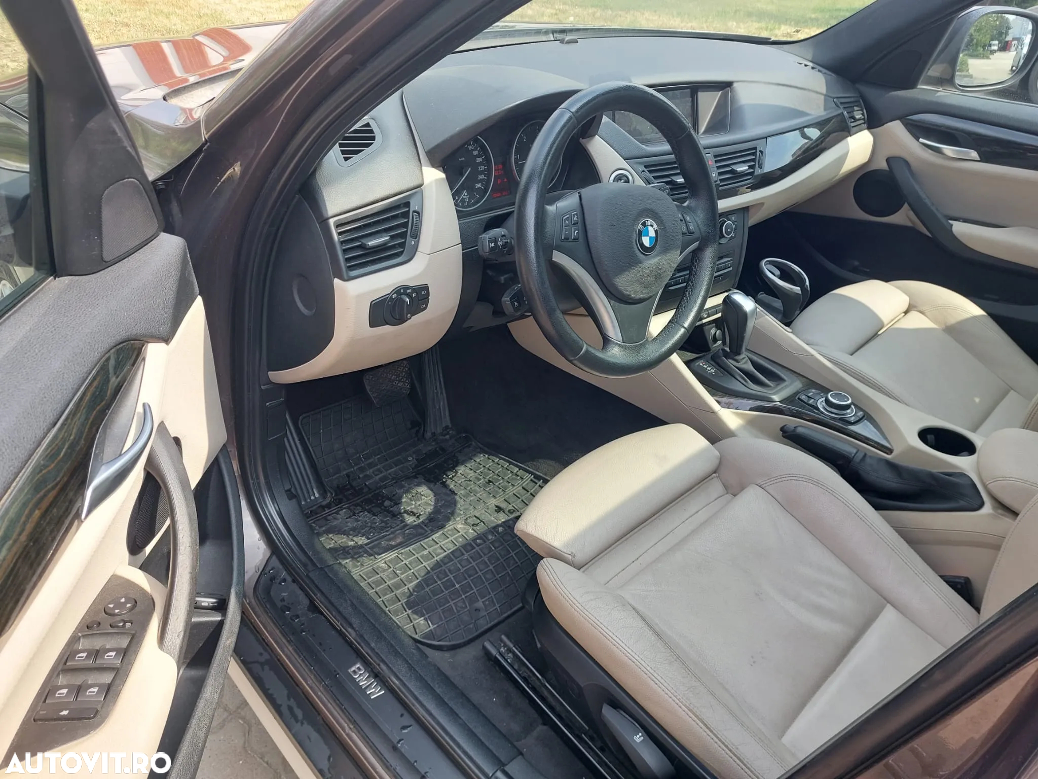 BMW X1 - 12
