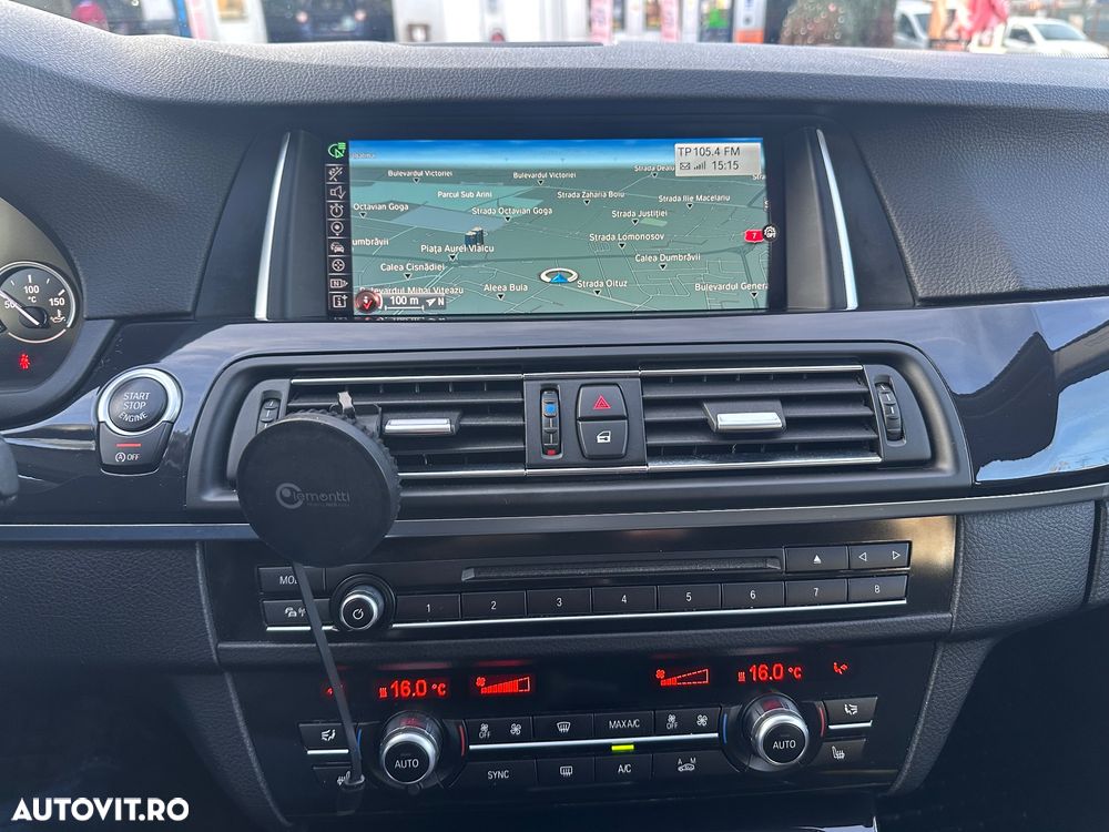 BMW Seria 5 525d xDrive Touring Aut. - 18