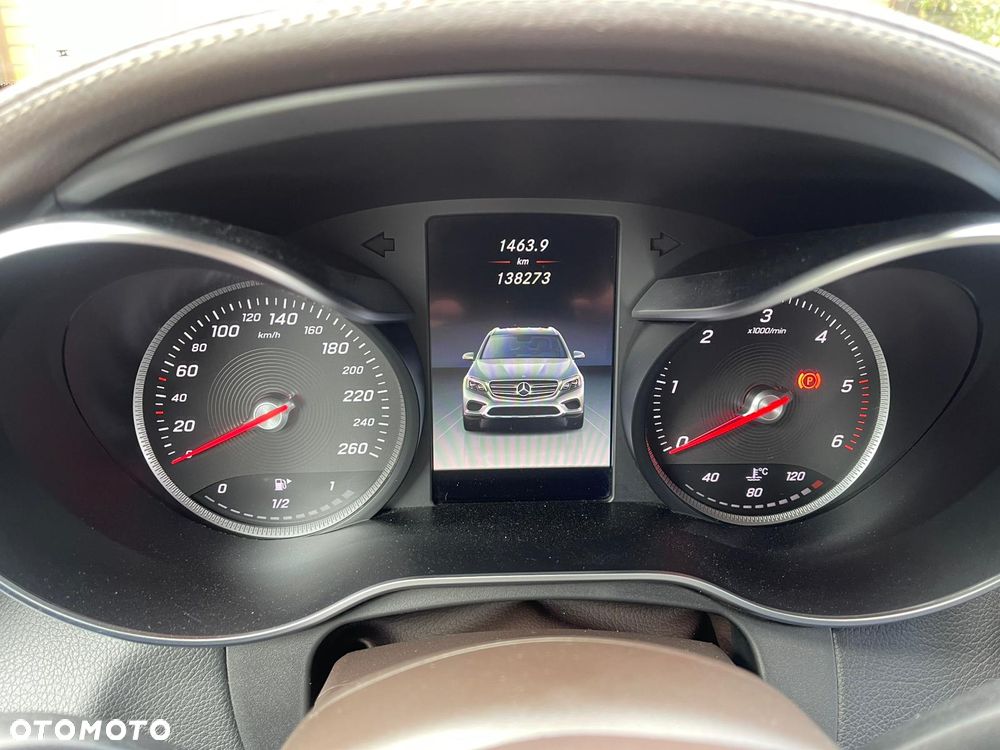 Mercedes-Benz GLC 220 d 4Matic 9G-TRONIC - 8