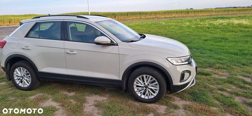 Volkswagen T-Roc 2022 photo 3