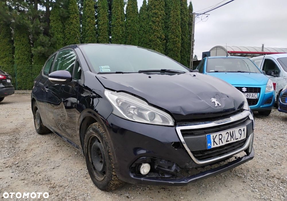 Peugeot 208 - 3