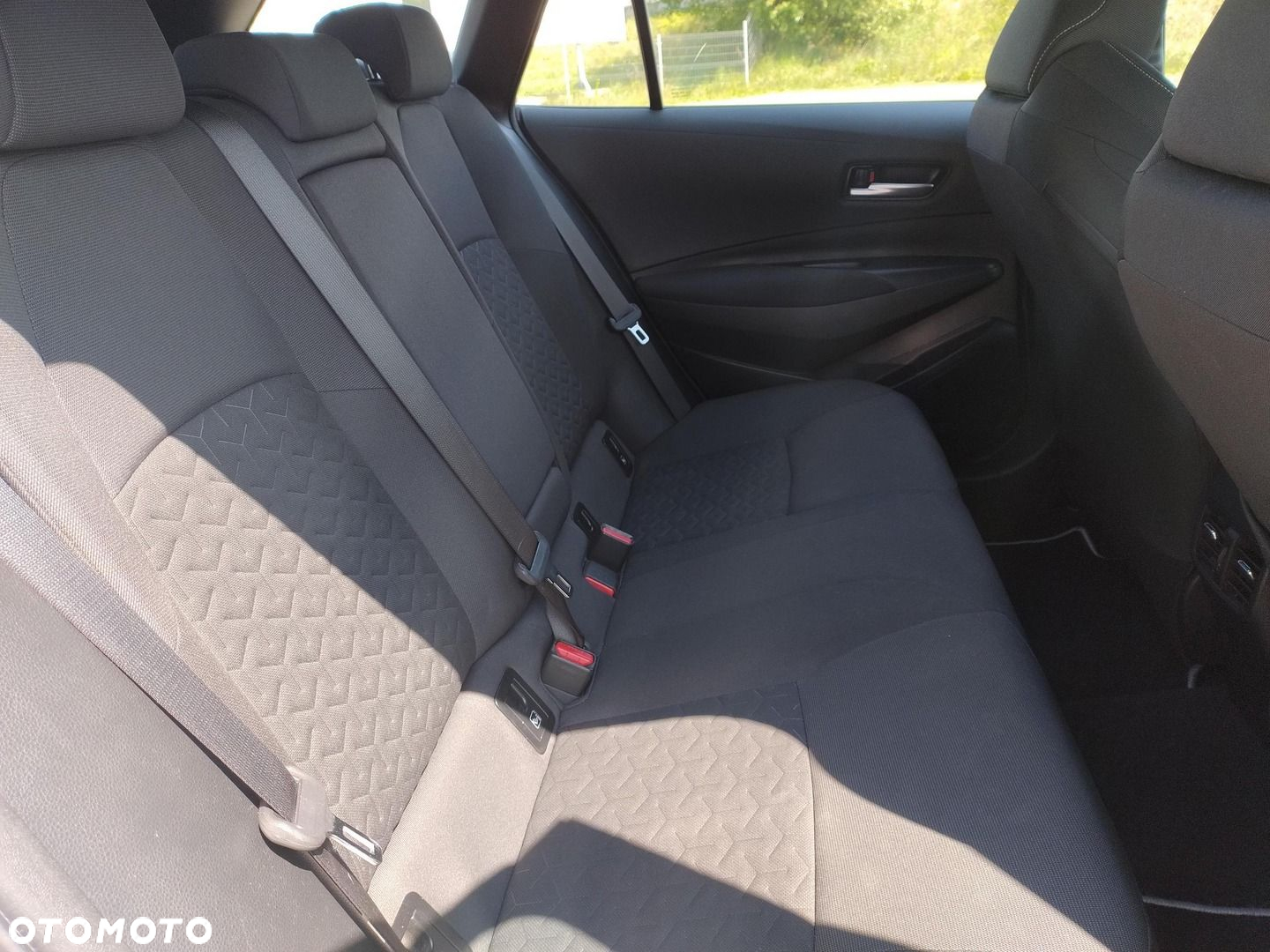 Toyota Corolla - 10