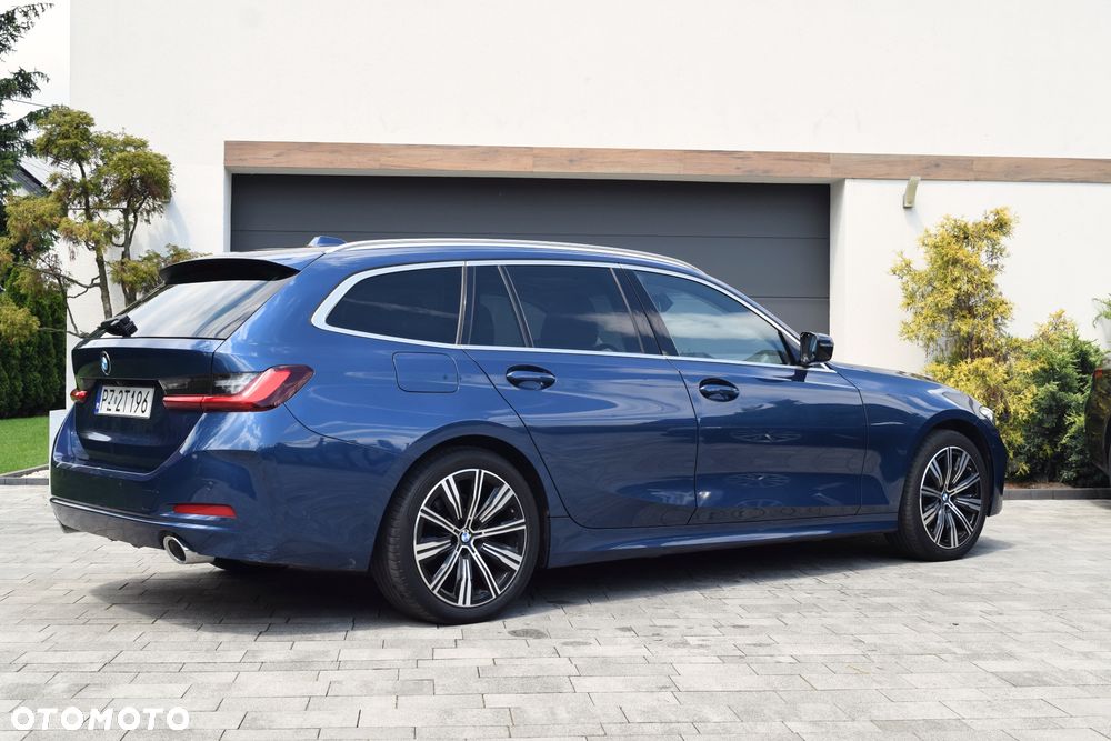 BMW Seria 3 320d xDrive Luxury Line sport - 8