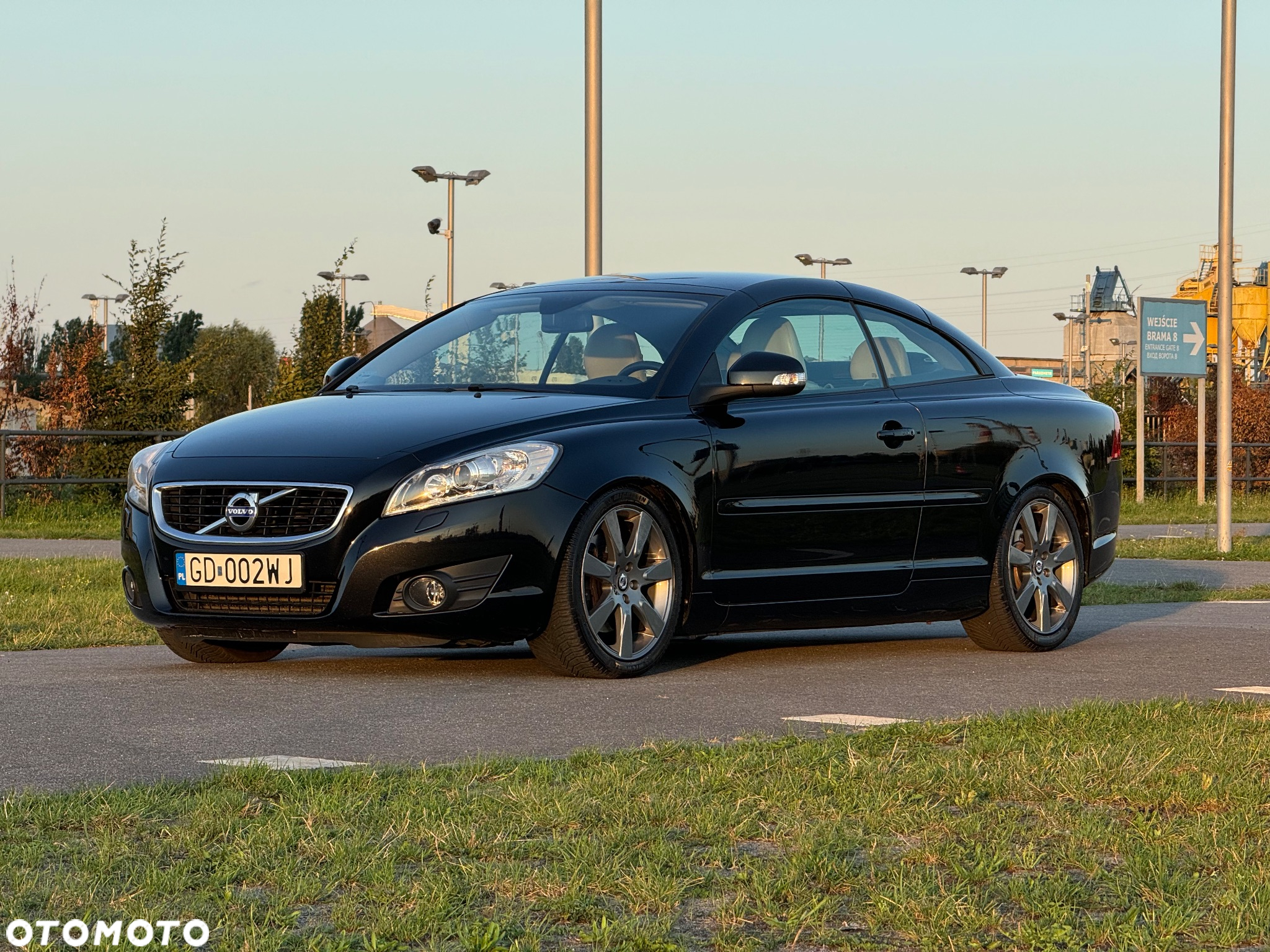 Volvo C70 D3 Summum - 12