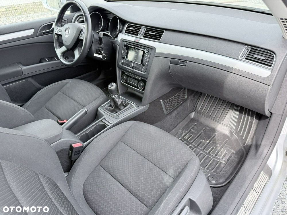 Skoda Superb 1.6 TDI Business - 20
