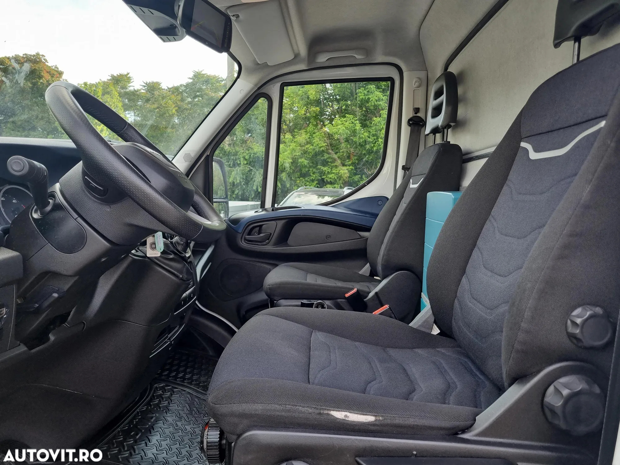 Iveco Daily 35-140 Cab - 19