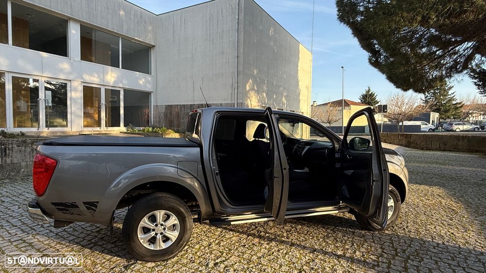 Nissan Navara - 2