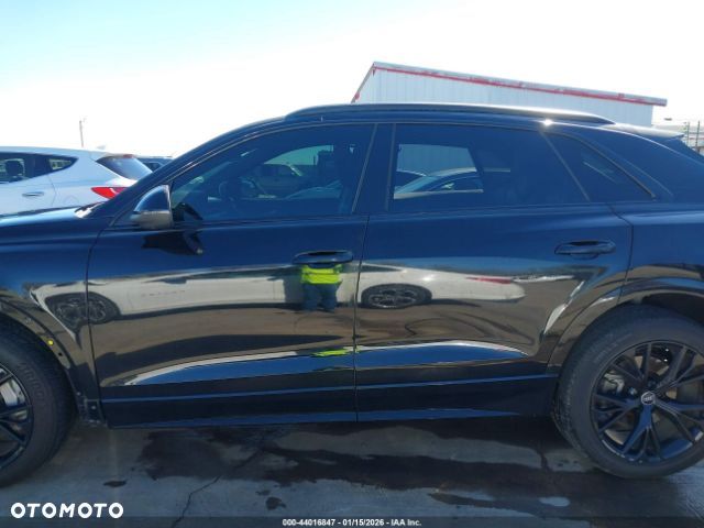 Audi Q8 SUV TFSI quattro 250 kW tiptronic S line business - 10