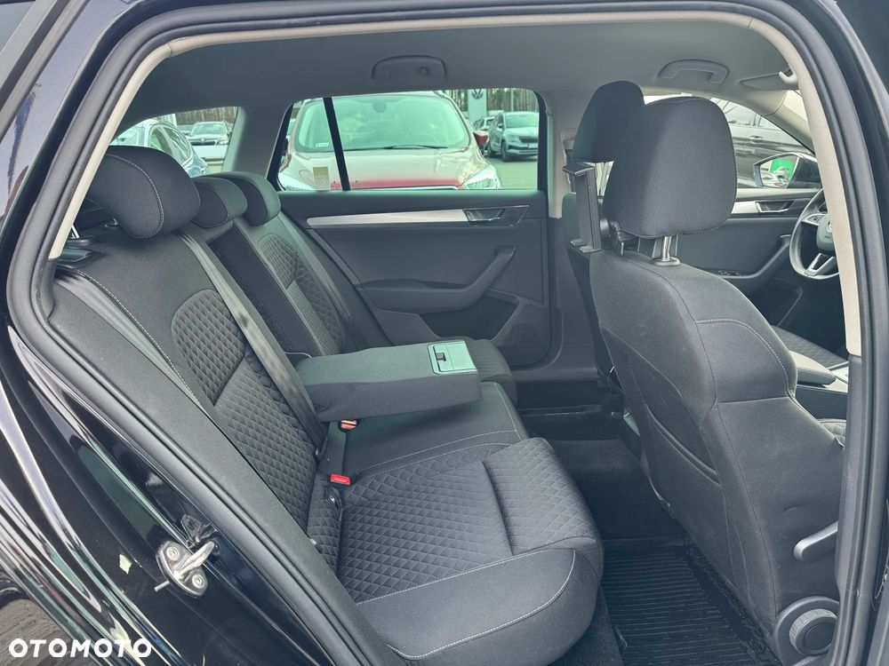 Skoda Superb 1.5 TSI Ambition - 16