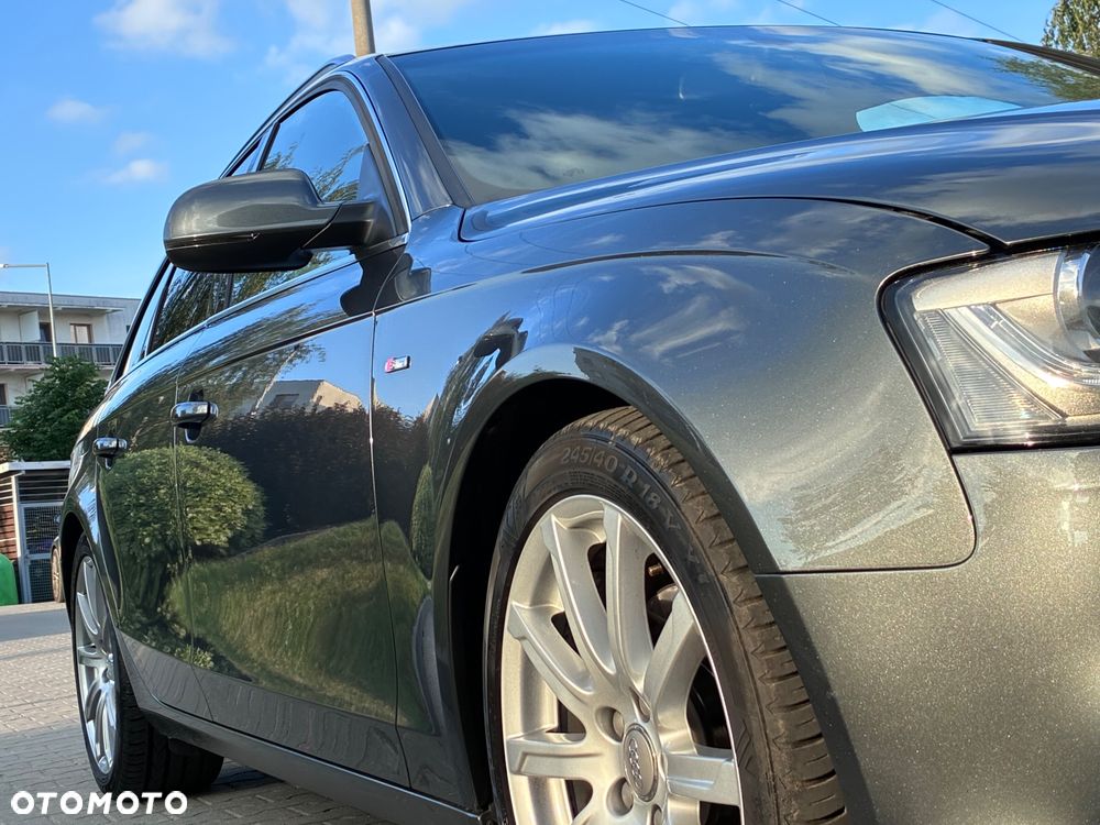 Audi A4 Avant 2.0 TDI DPF S line Sportpaket - 28
