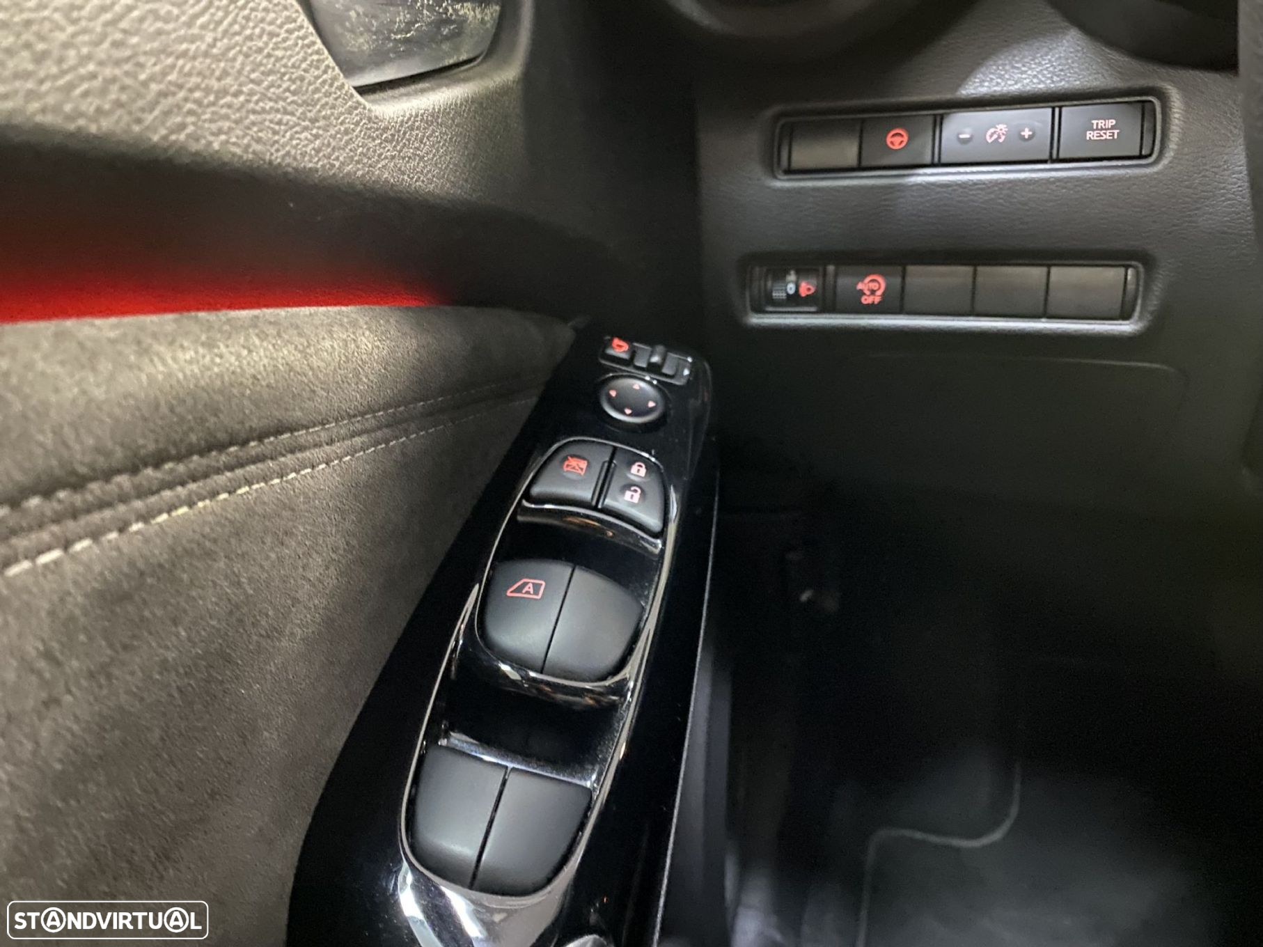 Nissan Juke 1.0 DIG-T N-Design C.Two Tone B.DCT - 20