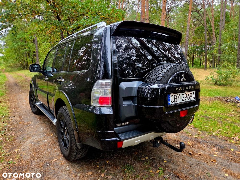 Mitsubishi Pajero 3.2 DI-D Automatik Edition 30 - 3