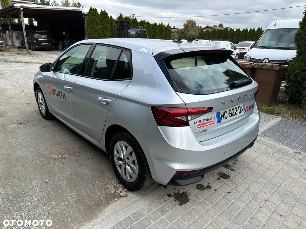 Skoda Fabia - 10