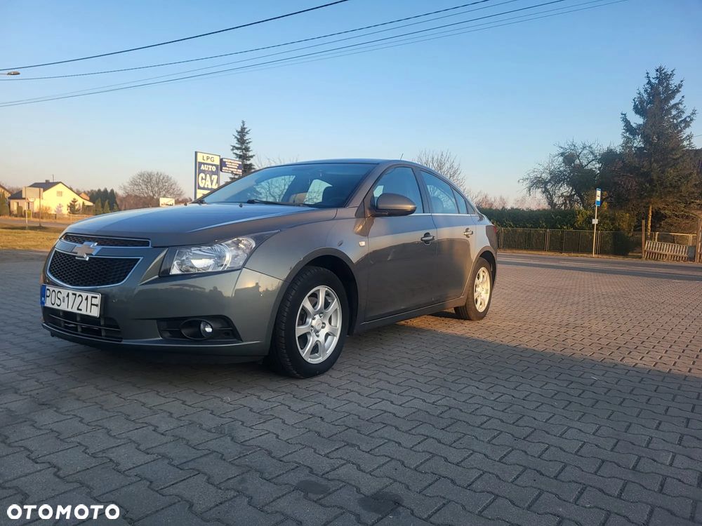Chevrolet Cruze - 3