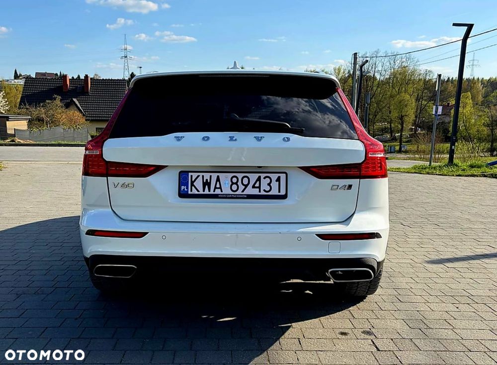 Volvo V60 Cross Country D4 AWD - 11