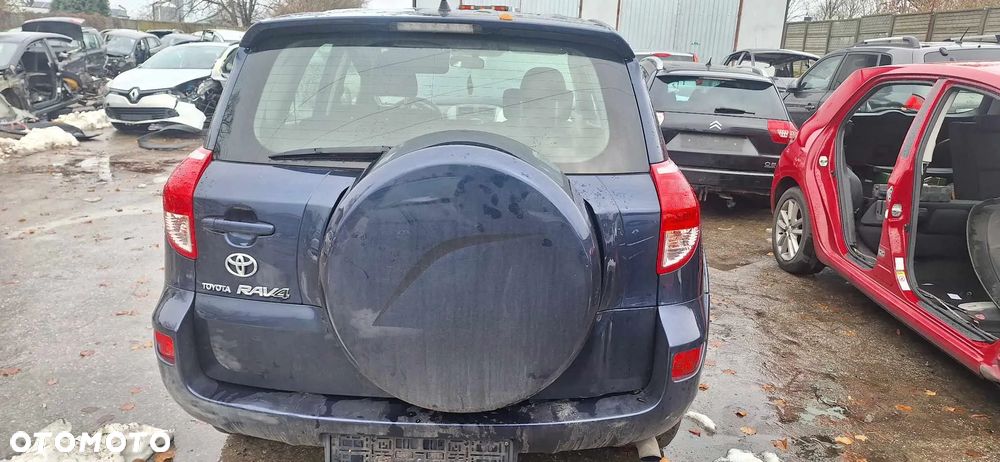 TOYOTA RAV4 III 2,2DCAT pompa wspomagania - 8