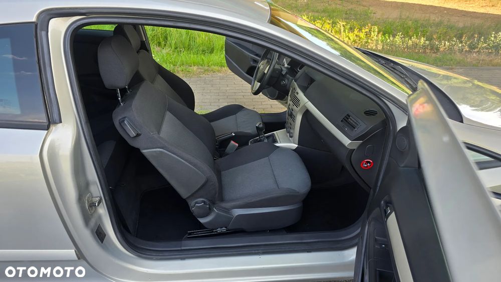 Opel Astra 1.6 Catch me - 25