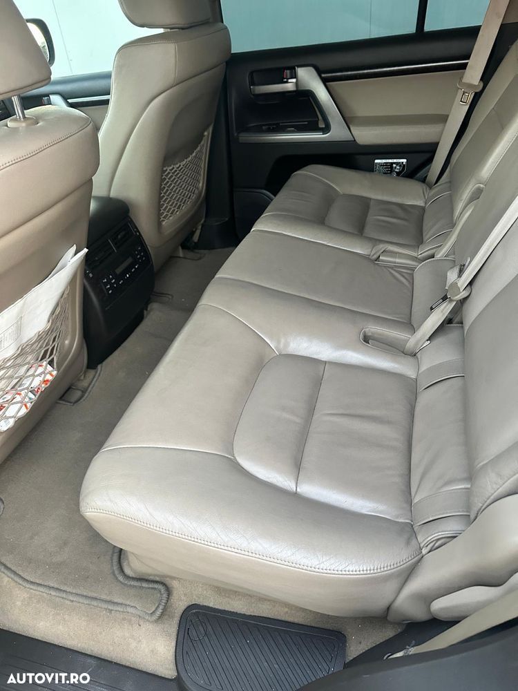 Toyota Land Cruiser V8 D-4D Automatik Executive - 8