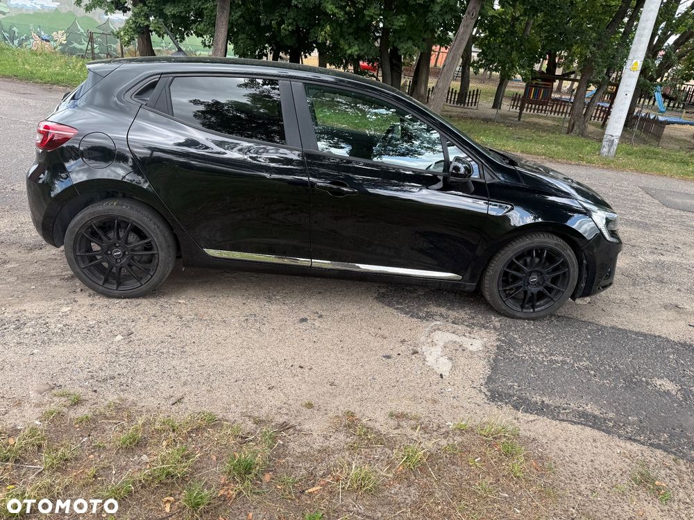 Renault Clio - 2