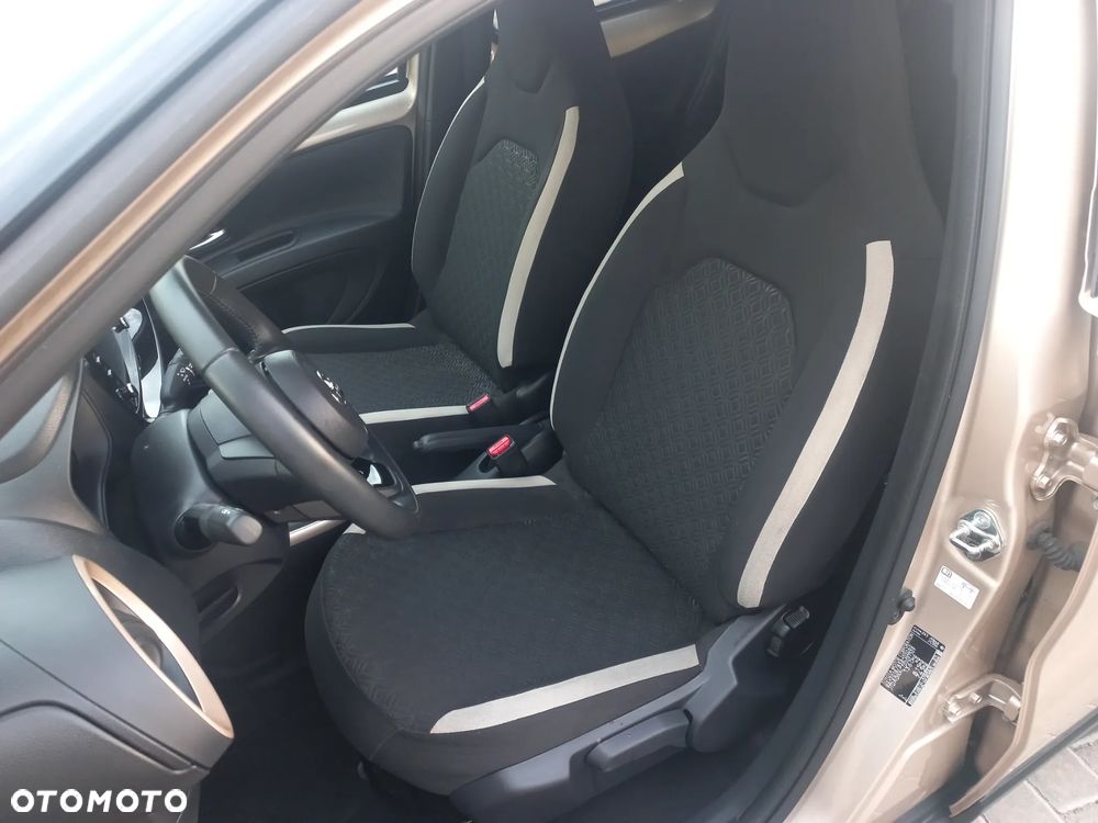 Toyota Aygo X Air Style - 23