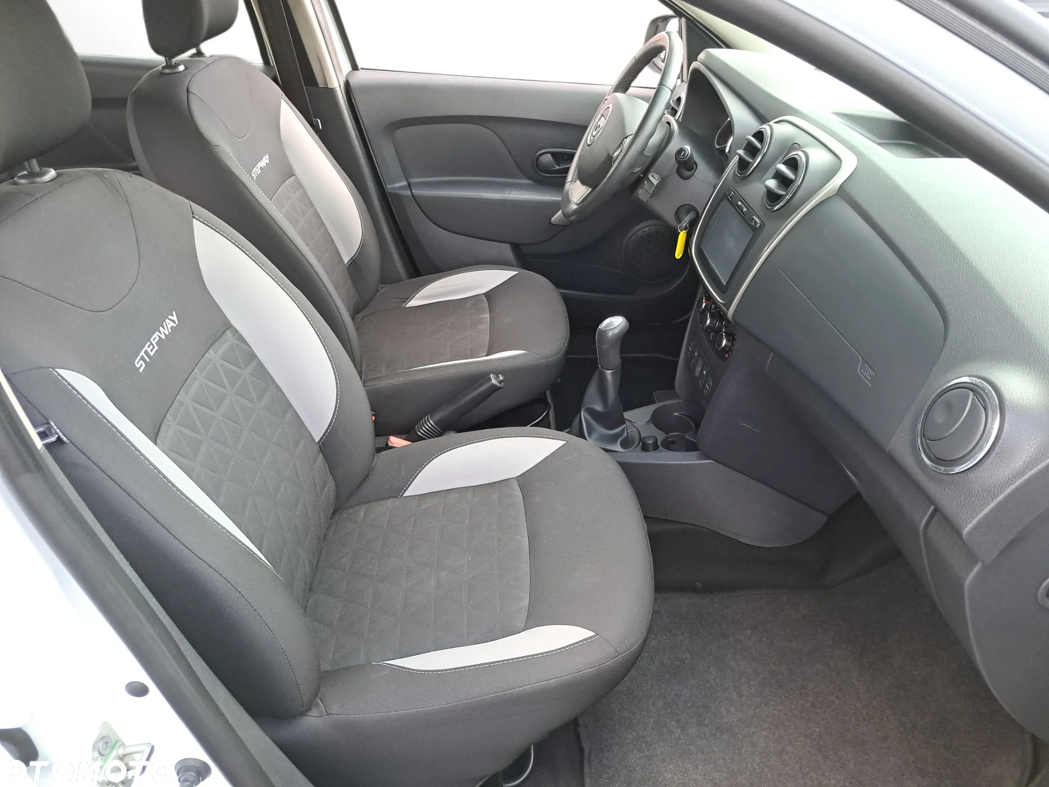 Dacia Sandero Stepway 0.9 TCe Laureate - 17