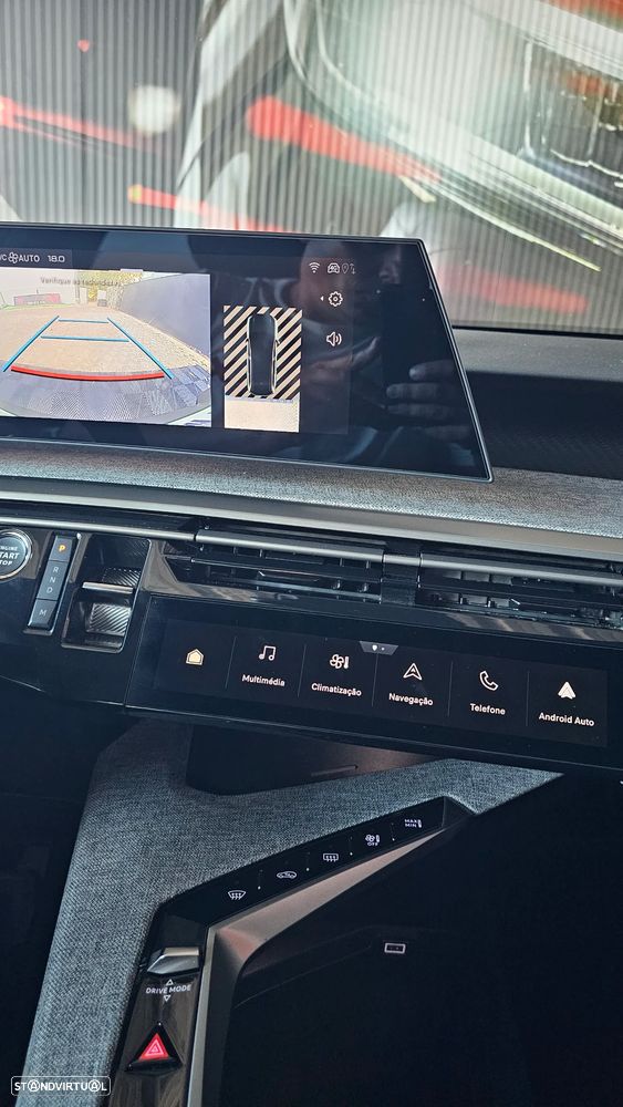 Peugeot 5008 1.2 Hybrid Allure e-DCS6 - 38