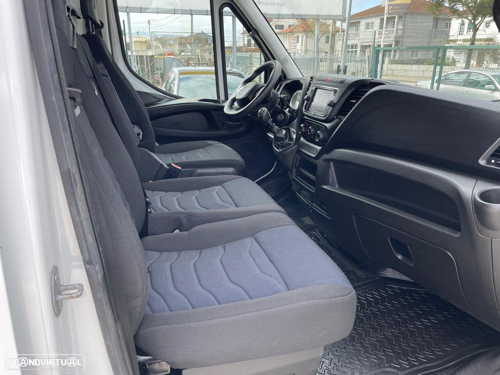 Iveco Daily 35C18 3.0 TD - 12