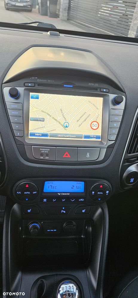 Hyundai ix35 blue 1.6 2WD Finale Gold - 19