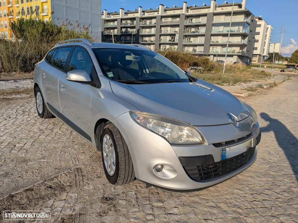 Renault Mégane Sport Tourer - 2