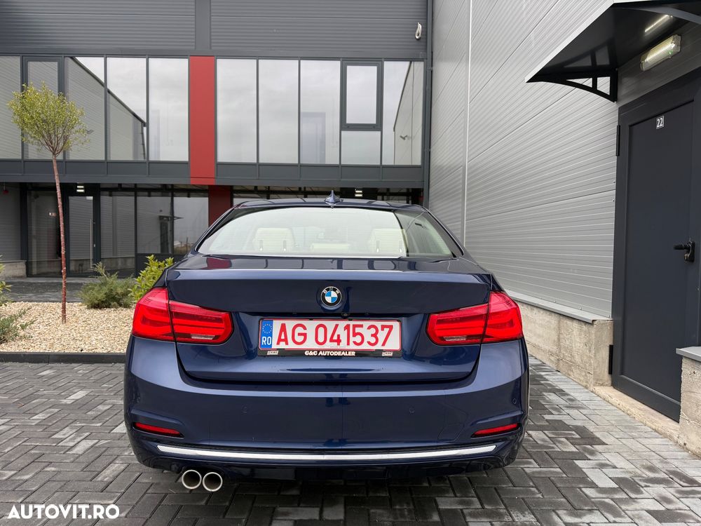 BMW 3 Series 2018 photo 5