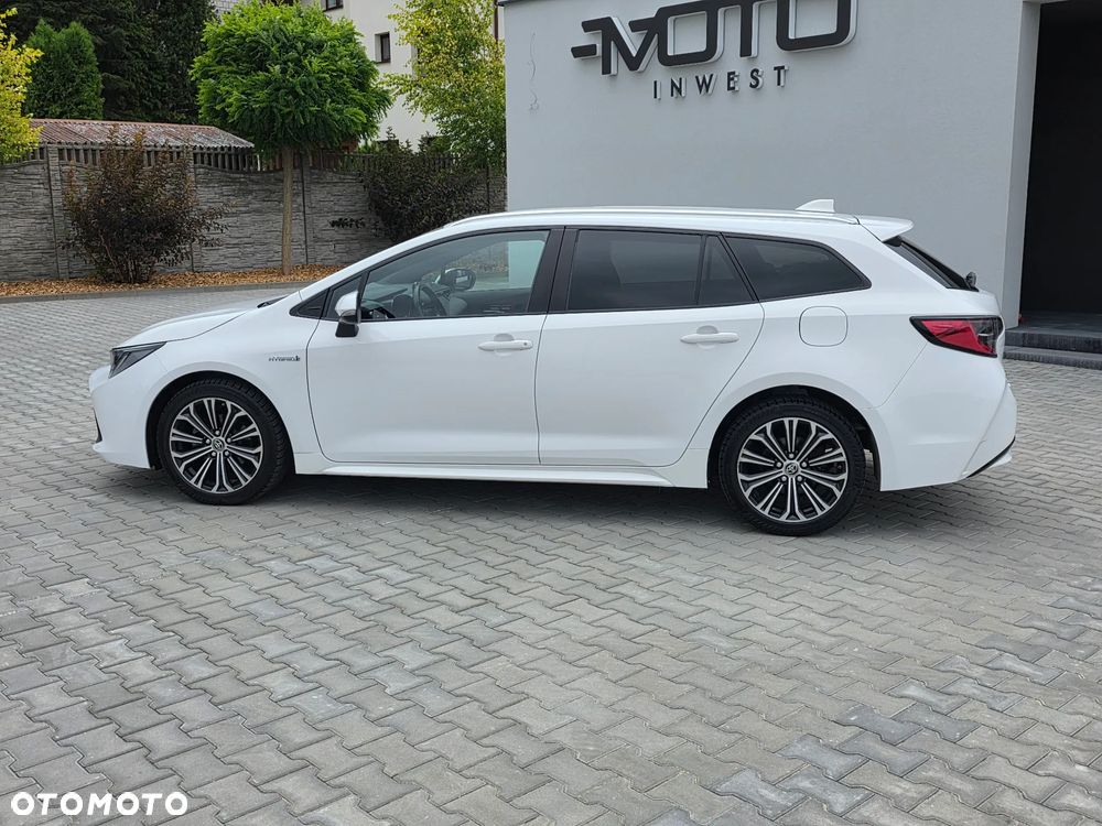 Toyota Corolla 1.8 Hybrid Comfort - 24