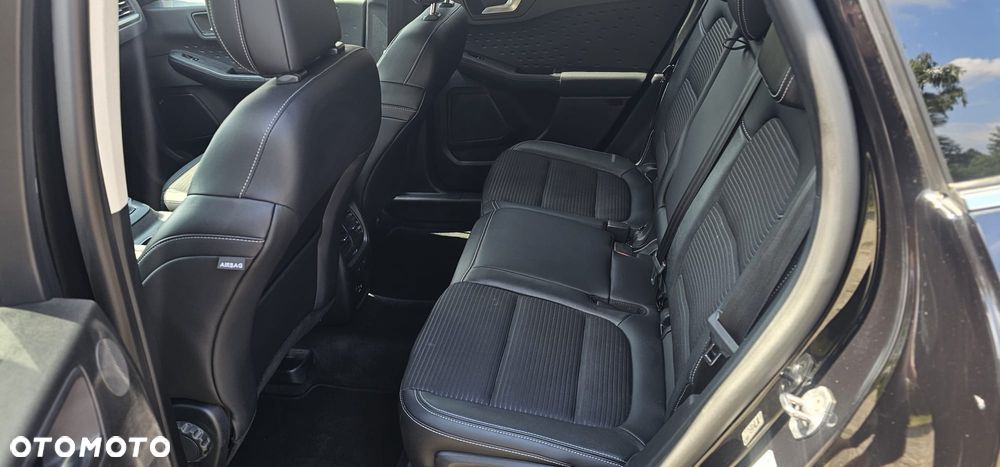 Ford Kuga 2.0 EcoBlue Hybrid TITANIUM - 3