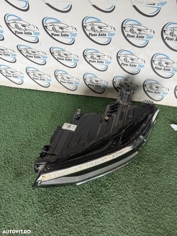 Far stanga volkswagen passat B8 facelift - 4