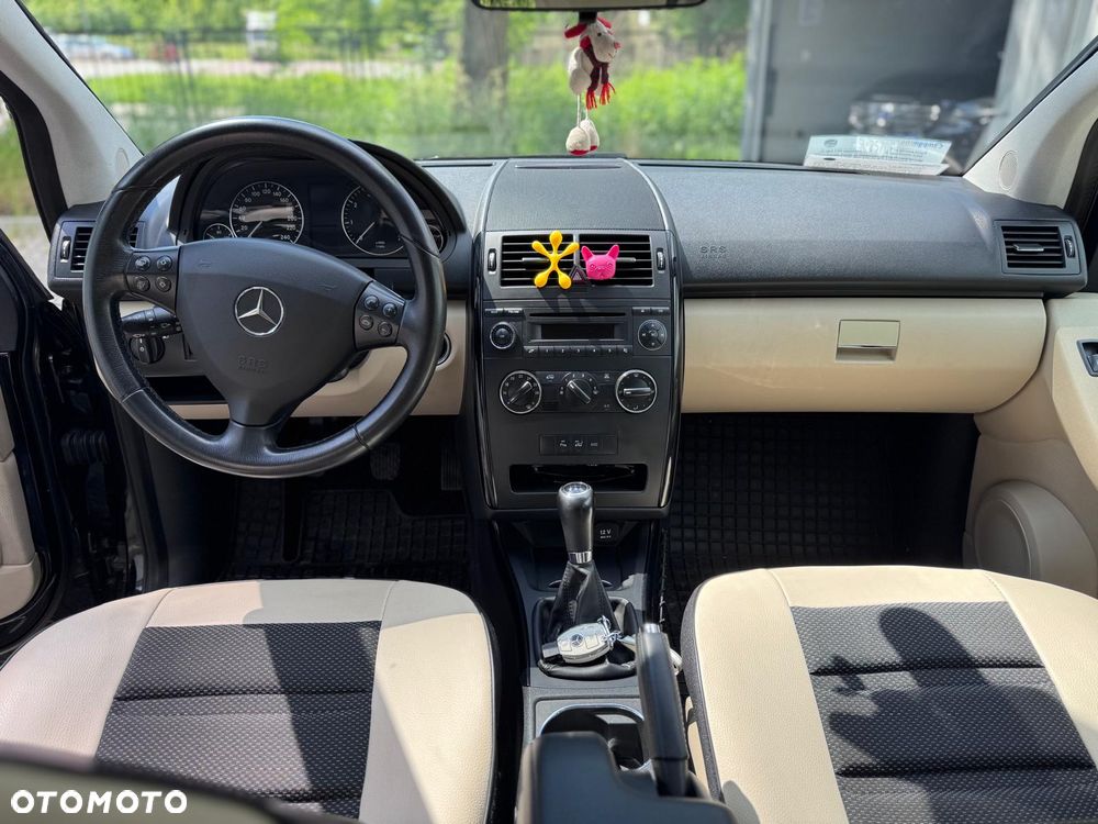 Mercedes-Benz Klasa A 160 BlueEfficiency - 15