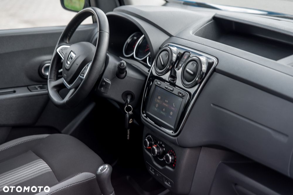 Dacia Dokker TCe 115 Stepway Celebration - 30