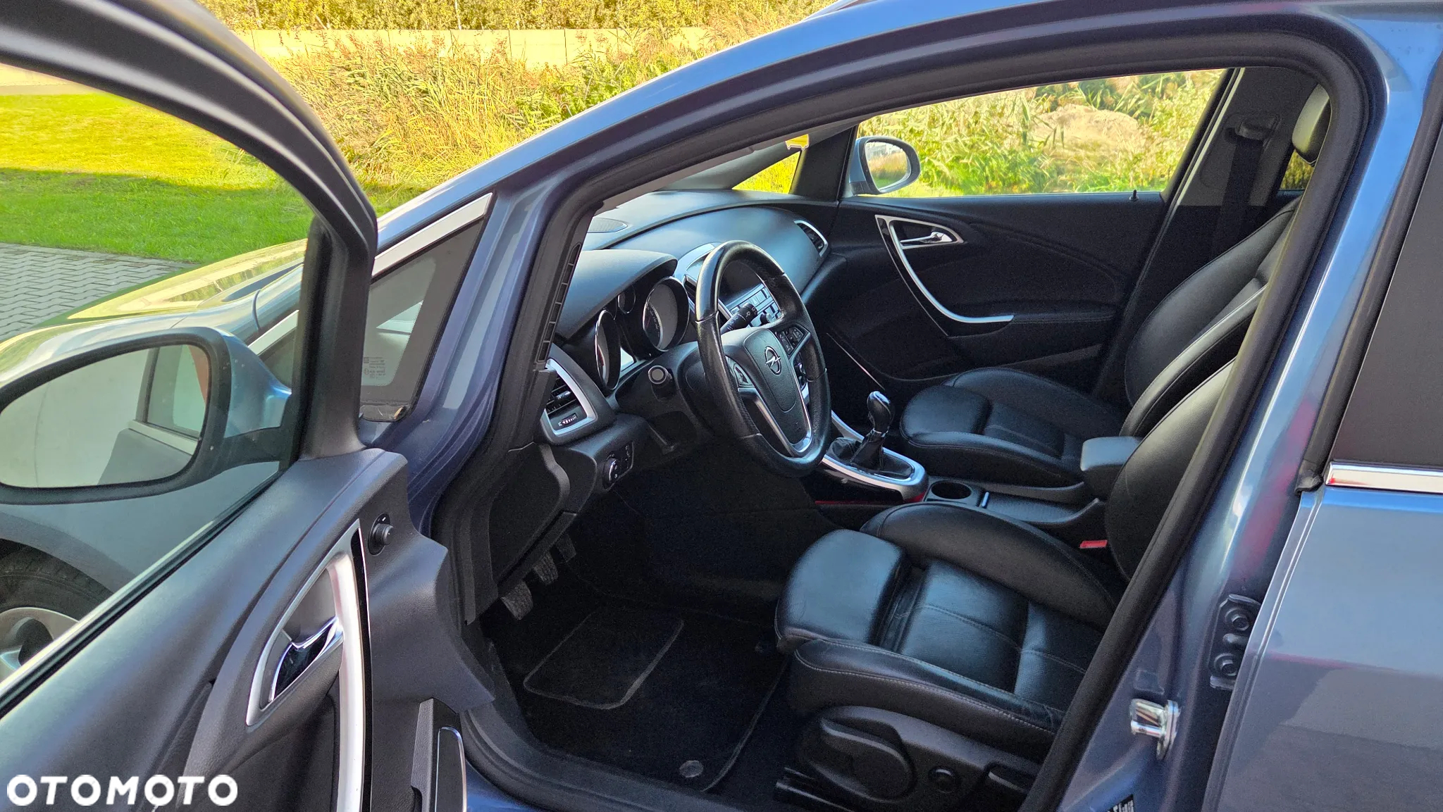 Opel Astra 1.4 Turbo Cosmo - 18
