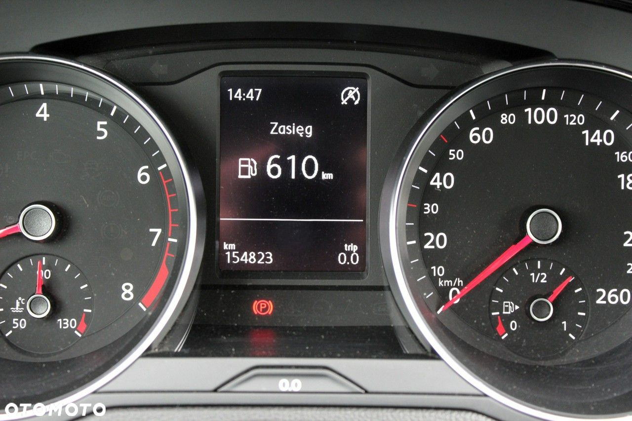Volkswagen Passat 1.5 TSI EVO Essence - 11