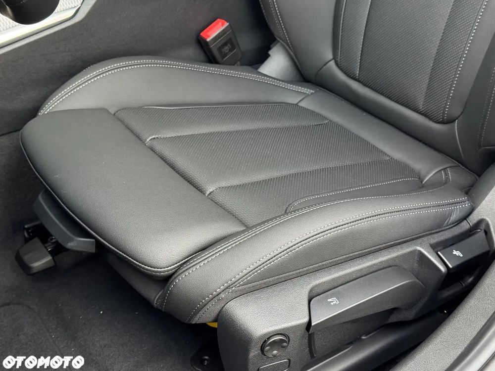 BMW Seria 3 - 17