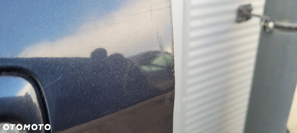 Honda civic VII 4d sedan Drzwi prawy lewy przod NH629M - 17