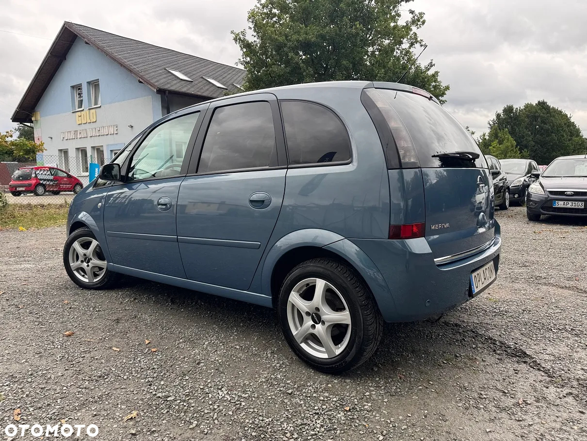 Opel Meriva - 9