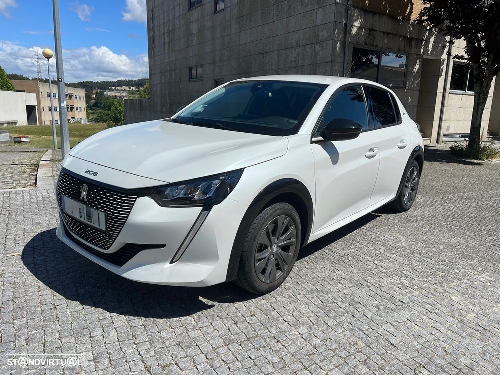Peugeot 208 - 7