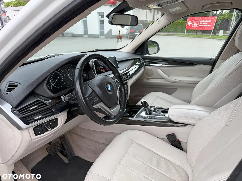 BMW X5 xDrive30d Sport-Aut - 11