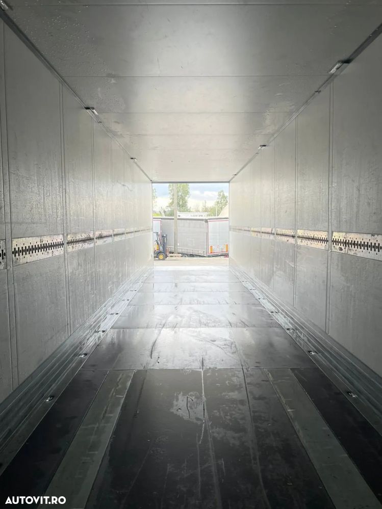 Schmitz Cargobull Schmitz Cargobull Semiremorca 3 axe izoterma SKO 24/L - 13.62 FP 25 EXPRESS-2 - 13